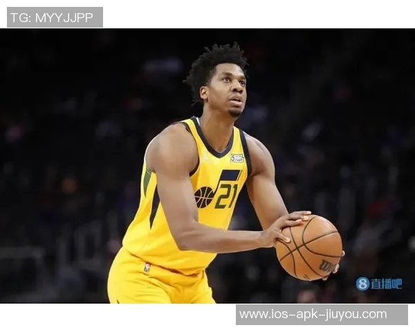 伊戈达罗20分钟高效表现7投5中斩获12分5篮板3助攻1抢断