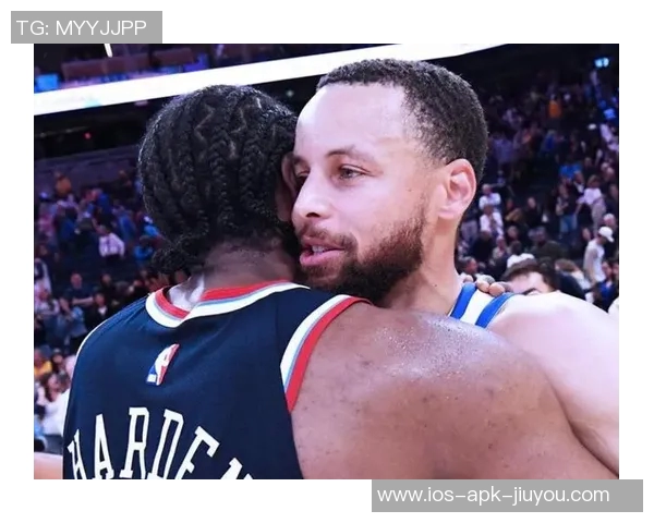 库里新赛季表现抢眼场均328分巴特勒也不甘示弱贡献209分 库里新赛季表现抢眼场均328分巴特勒也不甘示弱贡献209分