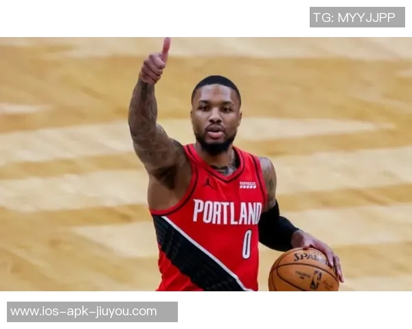 安芬尼西蒙斯回忆与利拉德CJ搭档经历助力普理查德磨合提升