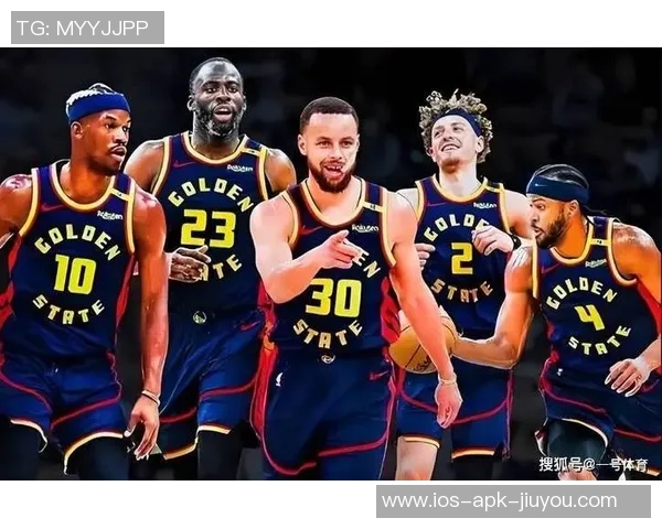 勇士新阵容崛起霍福德助力库里展现无敌风采 勇士新阵容崛起霍福德助力库里展现无敌风采