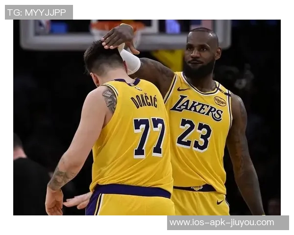 詹姆斯以成熟决策为主题的广告展现与过去愚蠢选择的和解之路 詹姆斯以成熟决策为主题的广告展现与过去愚蠢选择的和解之路