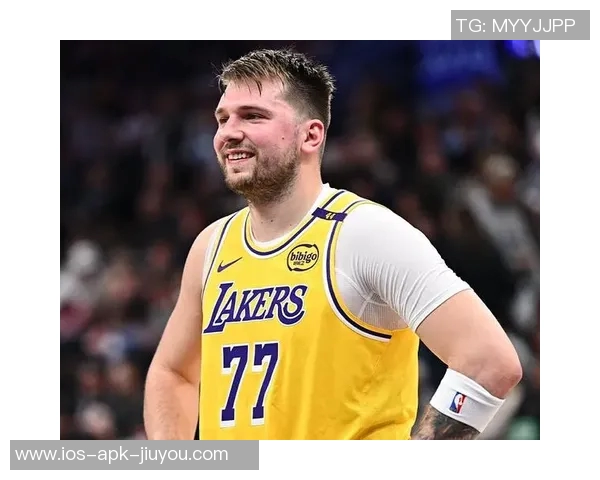 湖记：东契奇与里夫斯搭档无詹阵容下DFS表现天差地别的深度分析