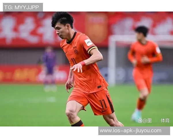 国足停摆与中超赛程割裂备战2030成黑色幽默的无奈现实 国足停摆与中超赛程割裂备战2030成黑色幽默的无奈现实