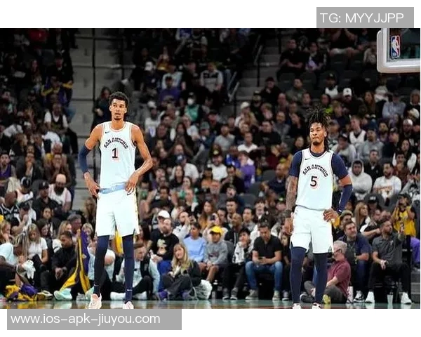 哈珀赞队友卡斯尔表现出色称球队因他上场变化显著 哈珀赞队友卡斯尔表现出色称球队因他上场变化显著